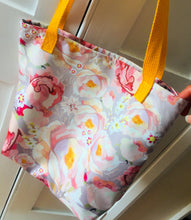 Load image into Gallery viewer, ROSES shoulder bag