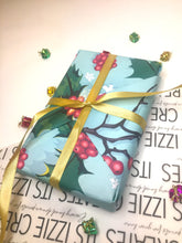 Загрузить изображение в средство просмотра галереи, Holly Christmas wrapping paper (A3, pack of 10)