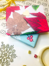 Загрузить изображение в средство просмотра галереи, Holly Christmas wrapping paper (A3, pack of 10)