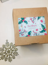 Загрузить изображение в средство просмотра галереи, Personalised Holly Christmas label
